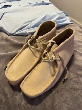 Clarks Men's Wallabee Boots Maple Suede (Never Worn)